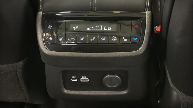 Used 2024 Blue INFINITI LUXE image 35