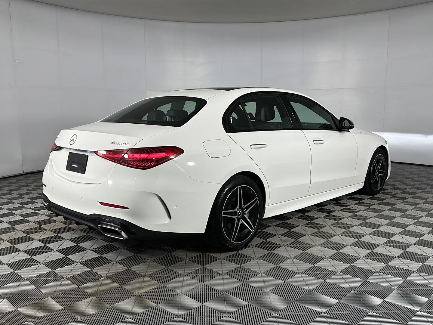Used 2023 Polar White Mercedes-Benz C 300 image 23