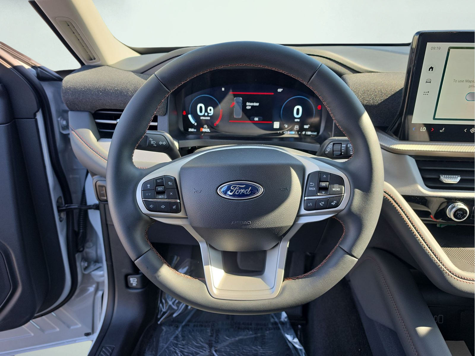 New 2026 Space White Metallic Ford Active image 10