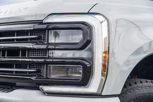 2026 Ford F-350 Super Duty Platinum - Photo 30