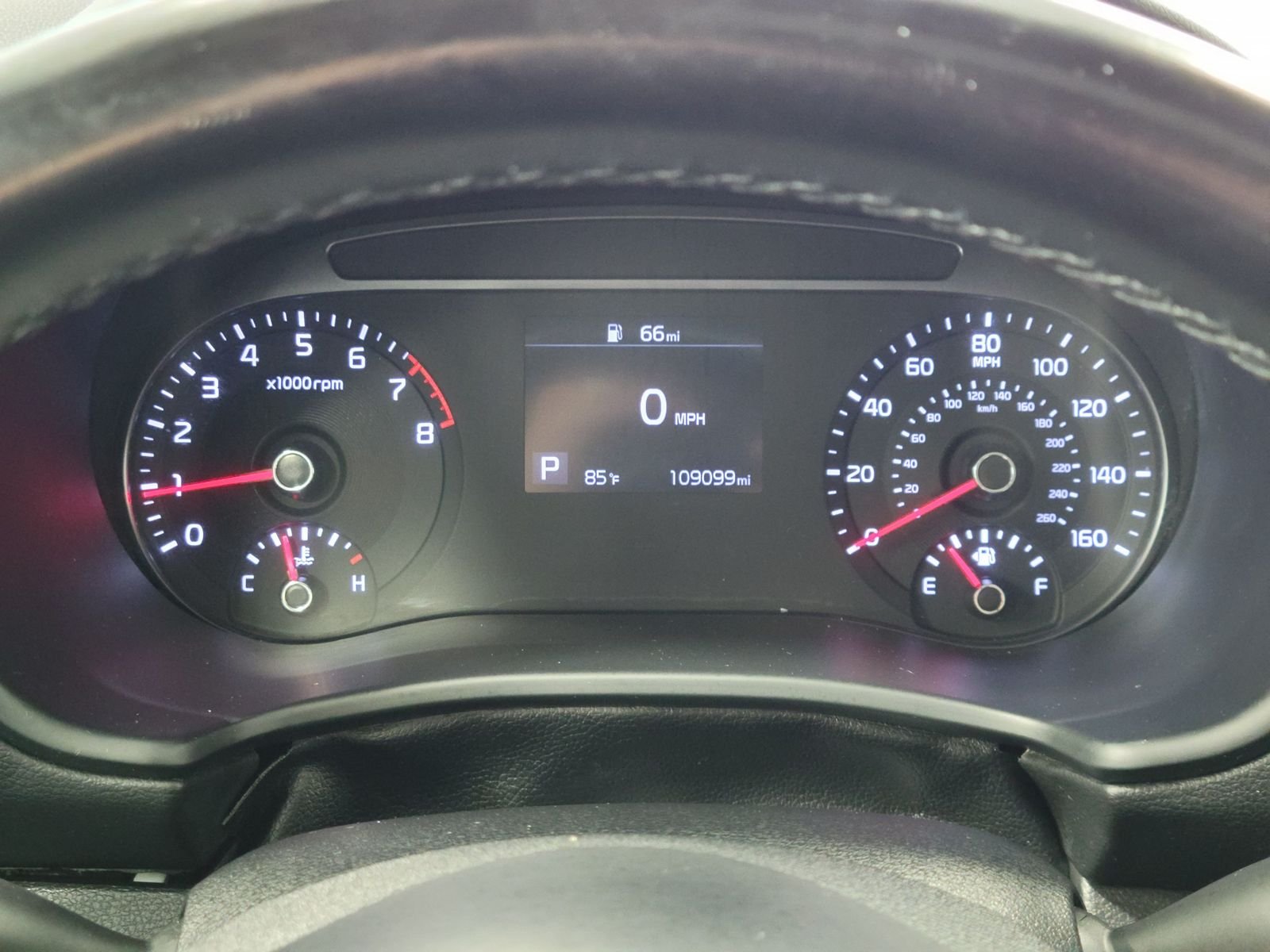 Used 2020 White Kia GT-Line image 13