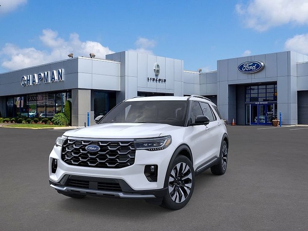 New 2026 Star White Metallic Tri-Coat Ford Platinum™ image 2