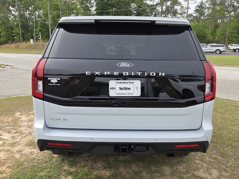 New 2026 Space Silver Metallic Ford Active image 12