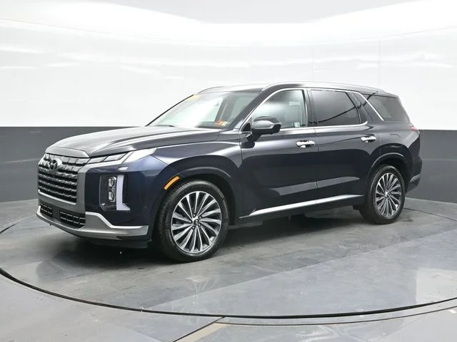 Used 2024 White Hyundai Calligraphy image 5