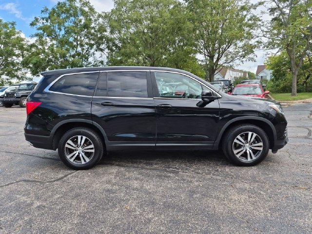 2017 Honda Pilot EX-L - Photo 8