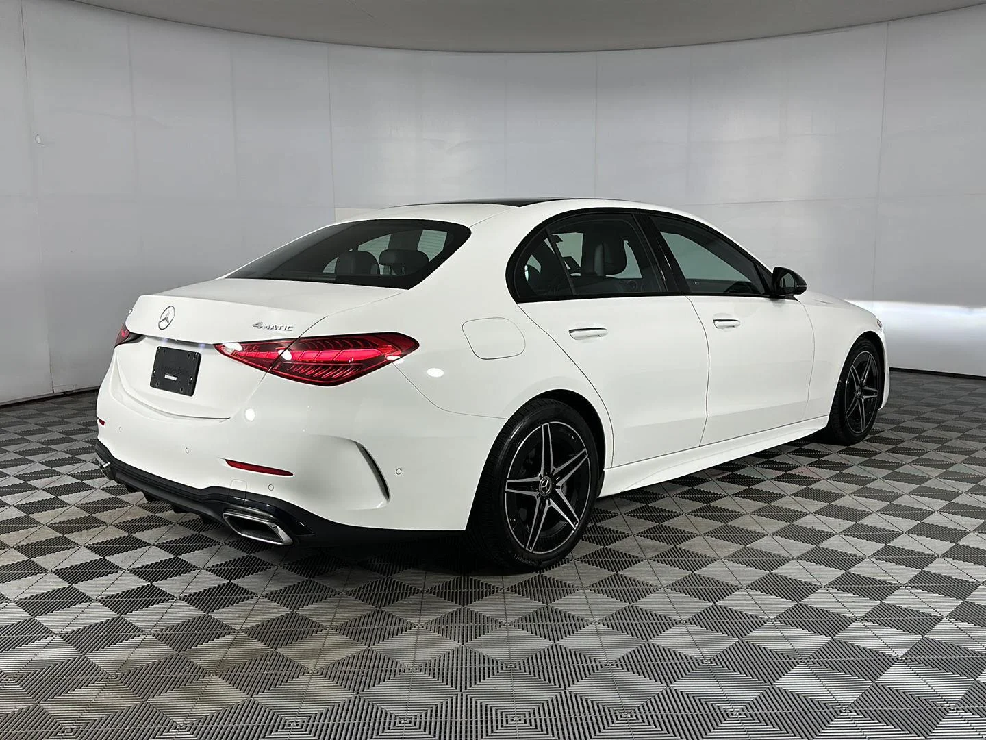 Used 2023 Polar White Mercedes-Benz C 300 image 23