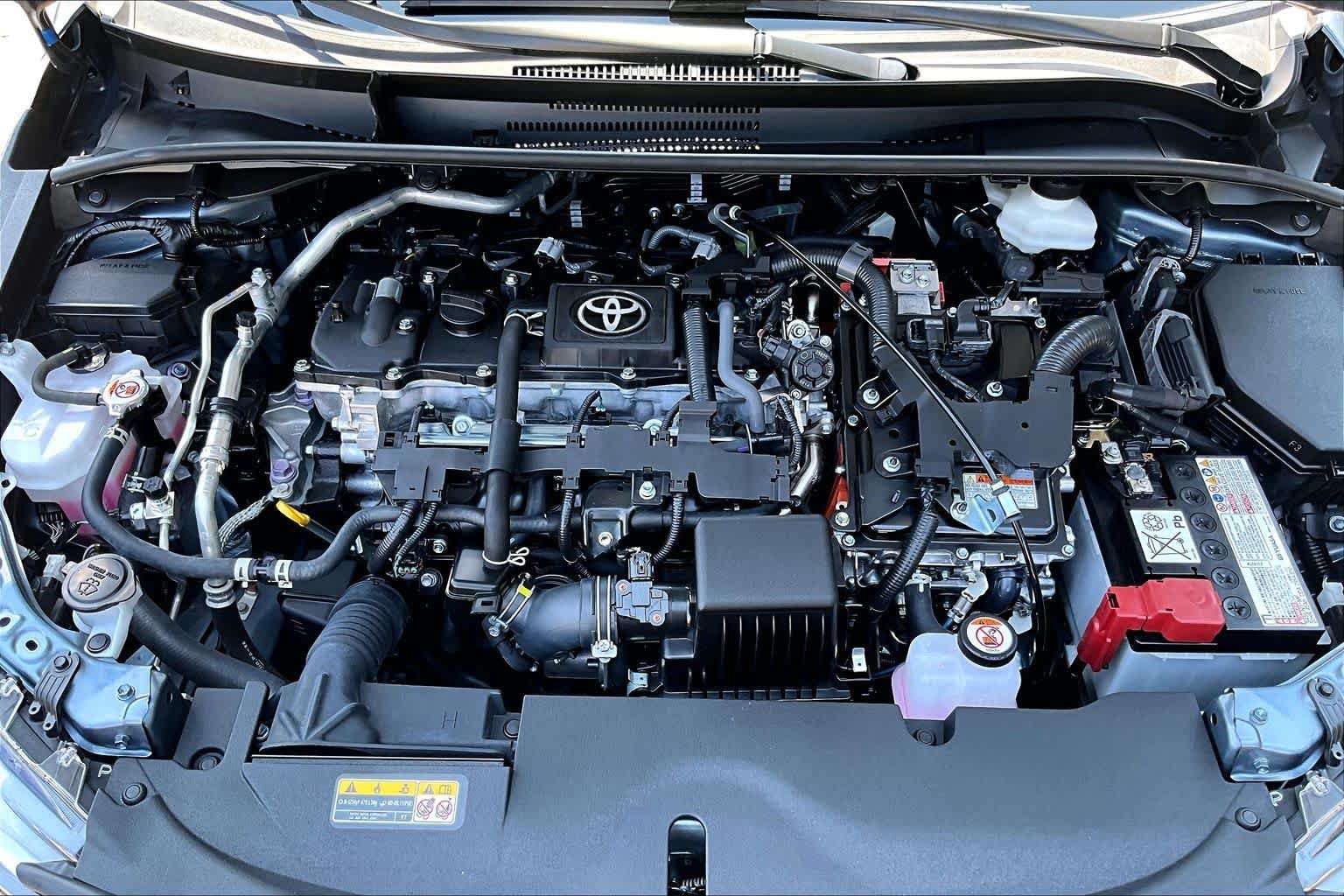 Used 2025 Celestite Toyota Hybrid LE image 31