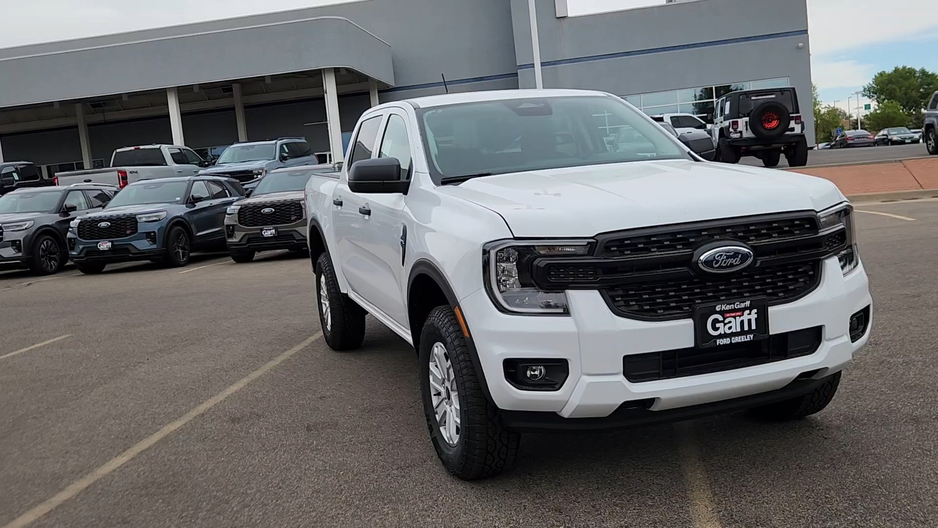 New 2026 Oxford White Ford XL image 6