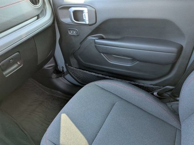 Used 2024 Gray Jeep Rubicon image 19