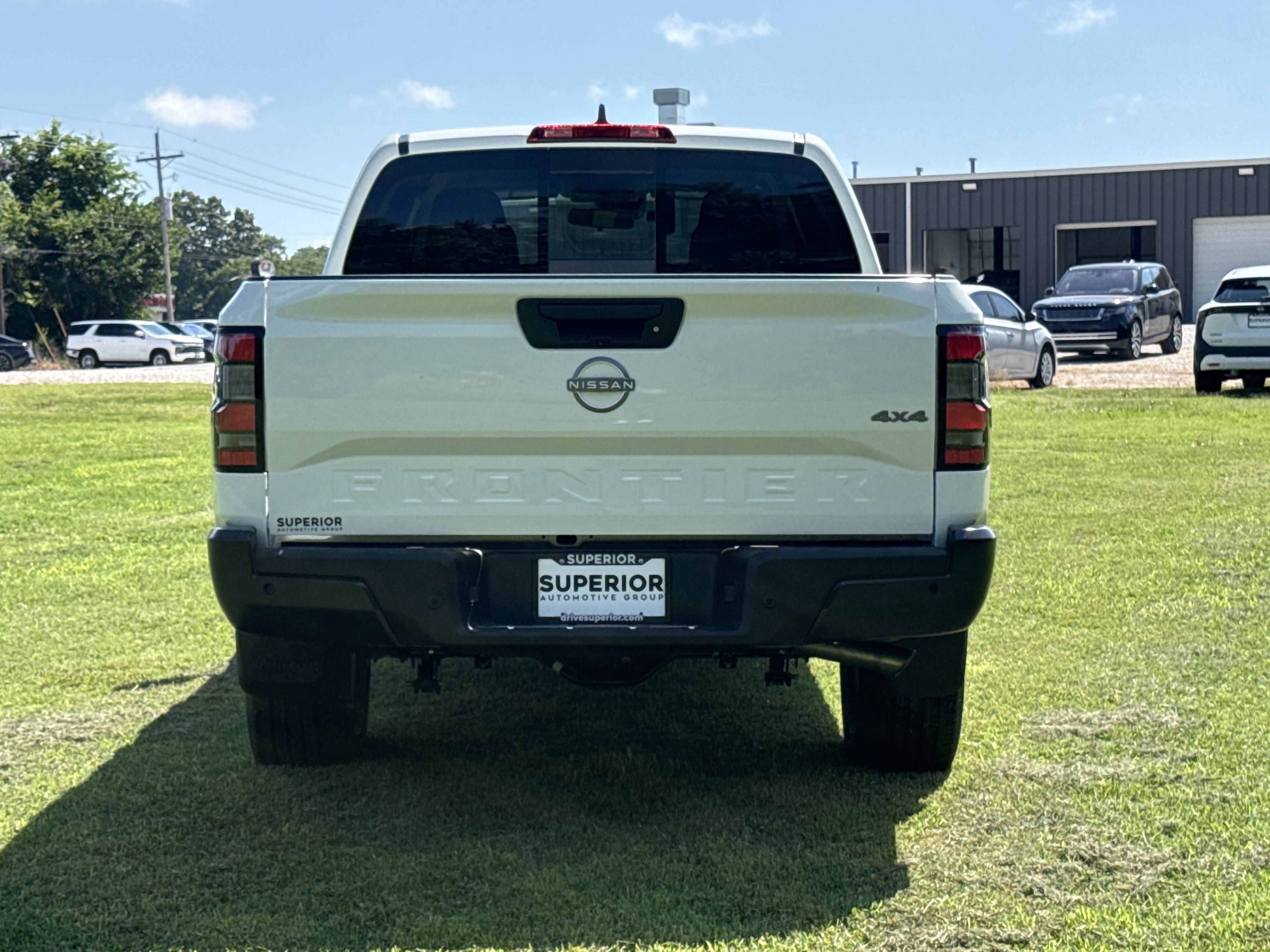 New 2026 Glacier White Nissan Crew Cab S image 4
