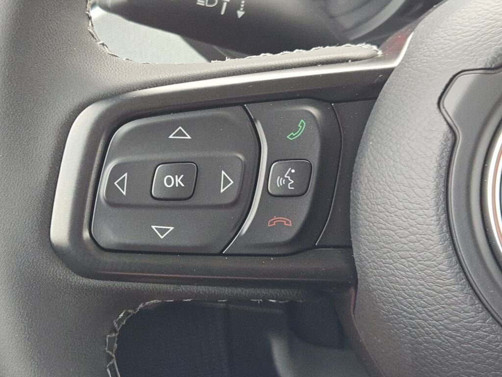 New 2026 Reign Jeep Sport S image 24