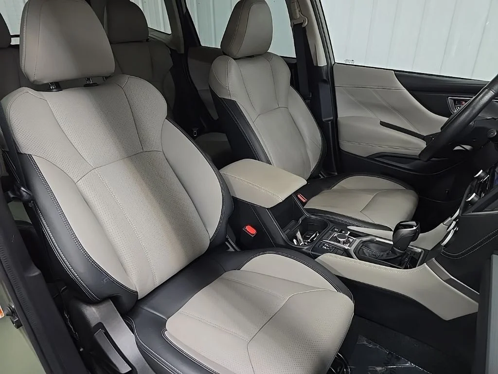 Used 2019 Jasper Green Metallic Subaru Limited image 15