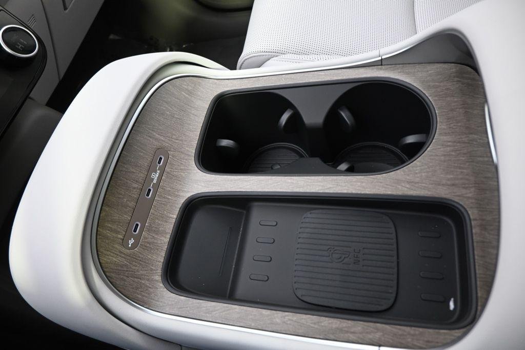2026 Hyundai Palisade SEL Convenience - Photo 32