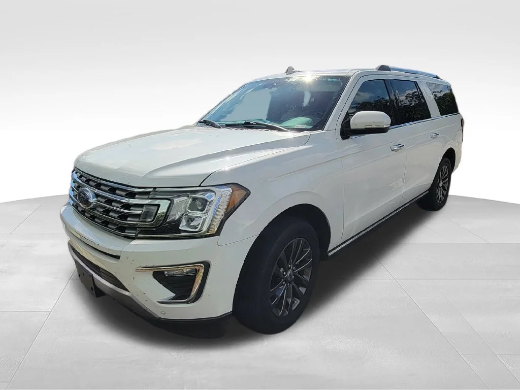 Used 2020 White Ford Limited image 3