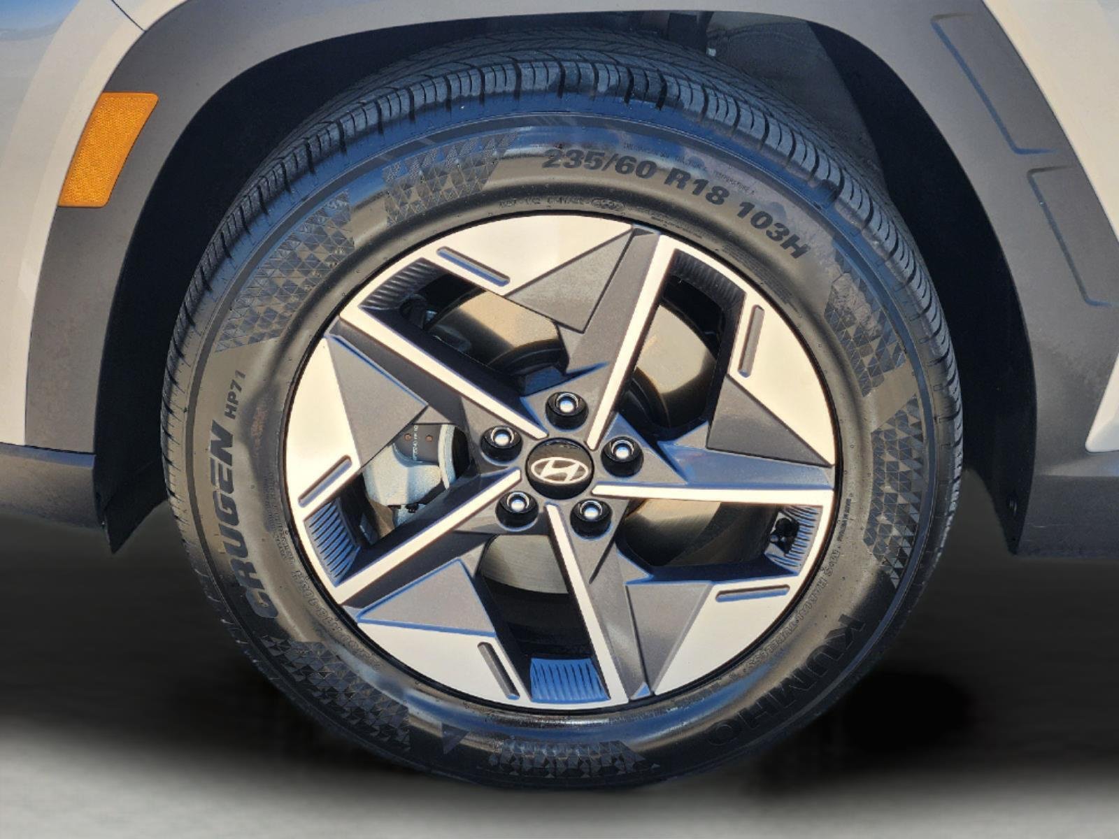 Used 2025 Shimmering Silver Hyundai SEL image 9