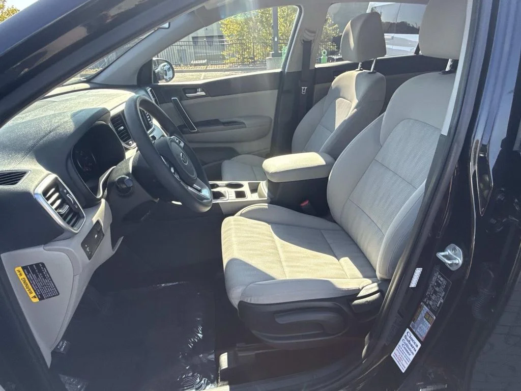 Used 2020 Red Kia LX image 15