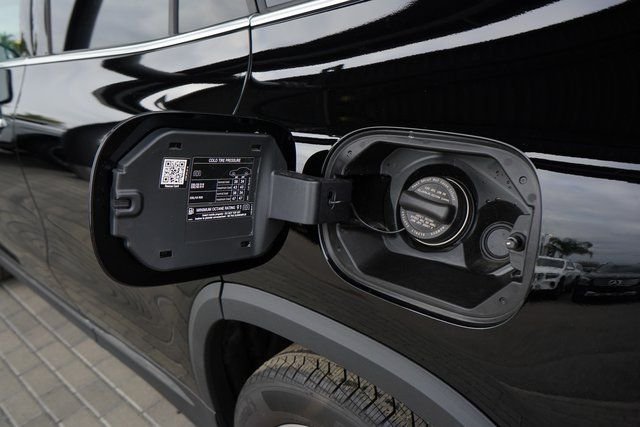 Used 2026  Mercedes-Benz GLA 250 image 11