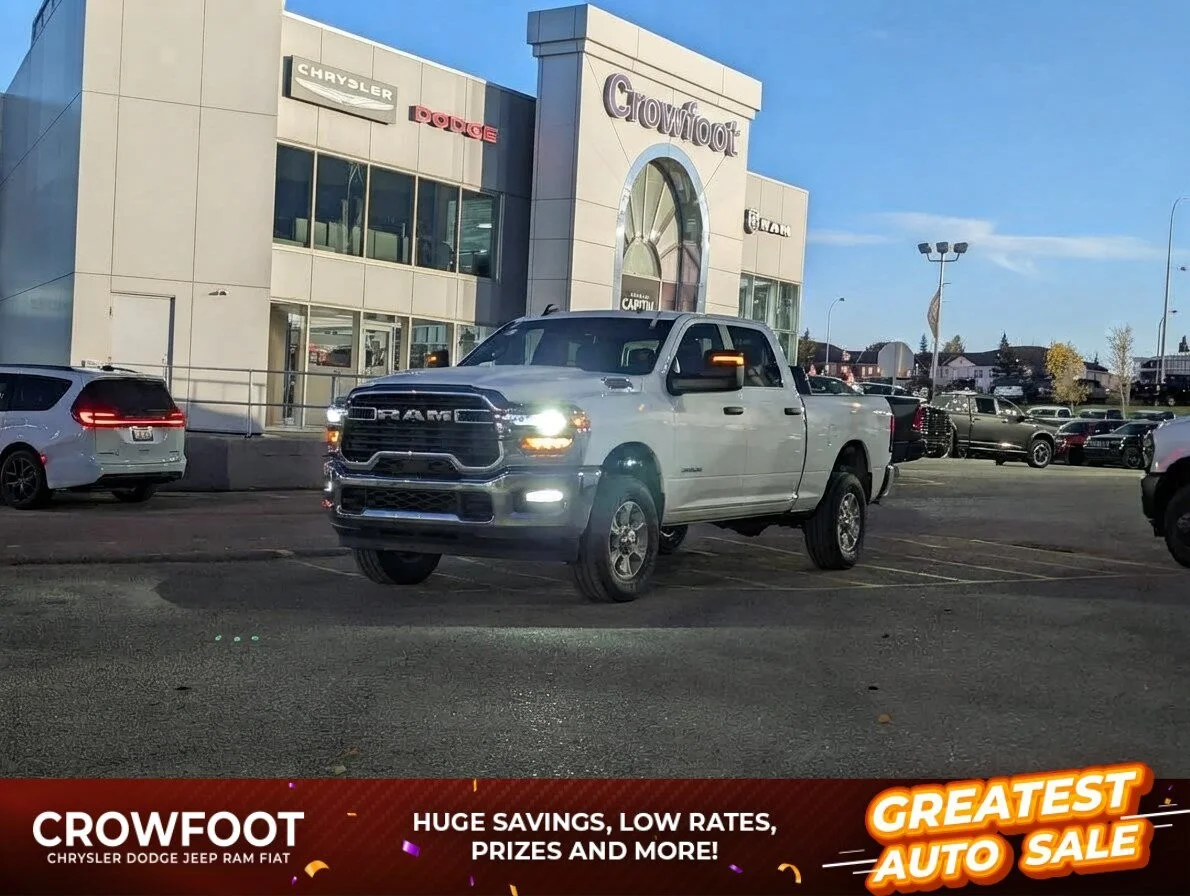 Used 2025 White RAM Big Horn - Level I - 6.4L HEMI - Apple CarPla - Big Horn 4x4 Crew Cab 64 Box image 1