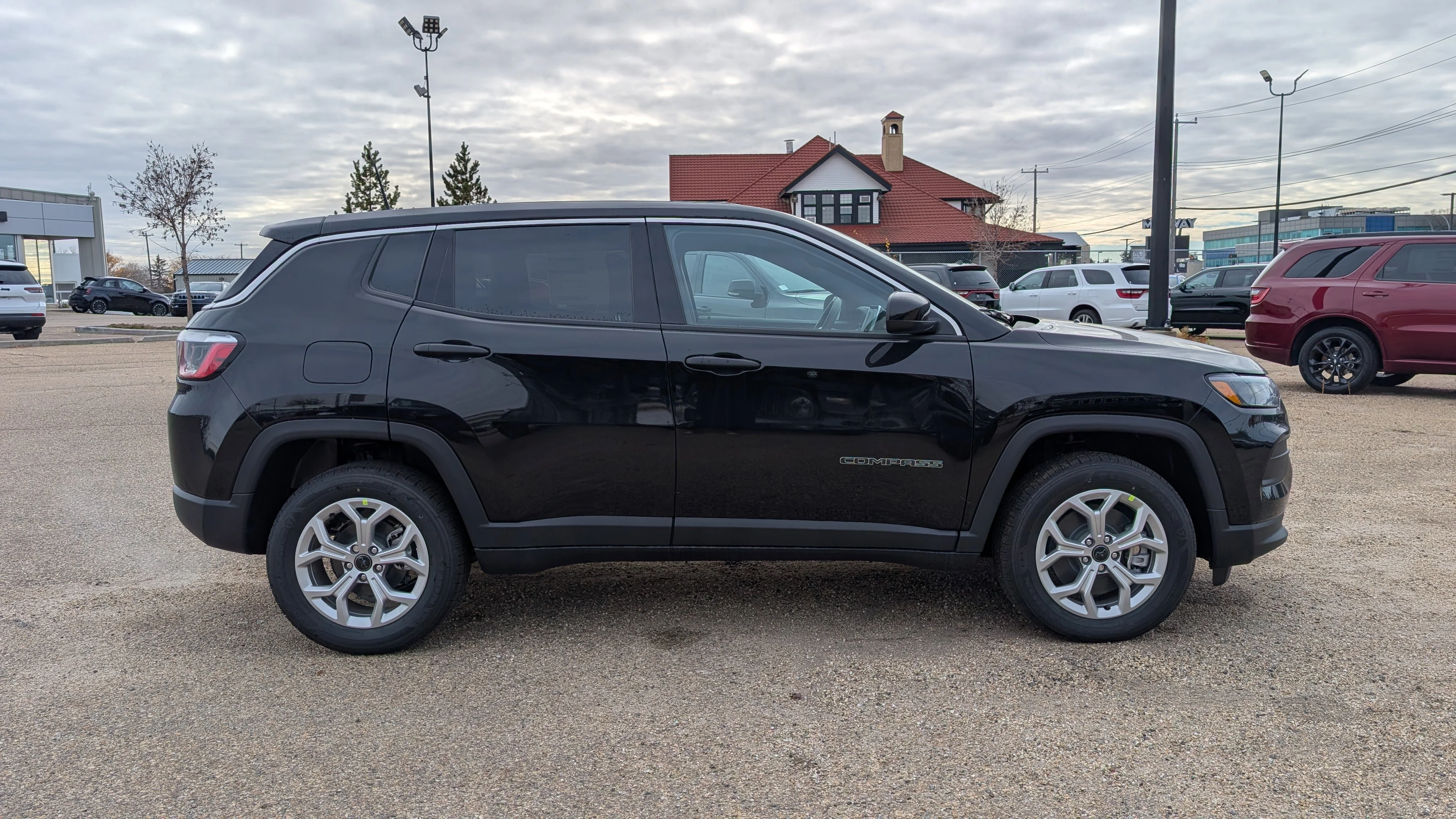 New 2026 Diamond Black Crystal Pearl Jeep Sport image 8