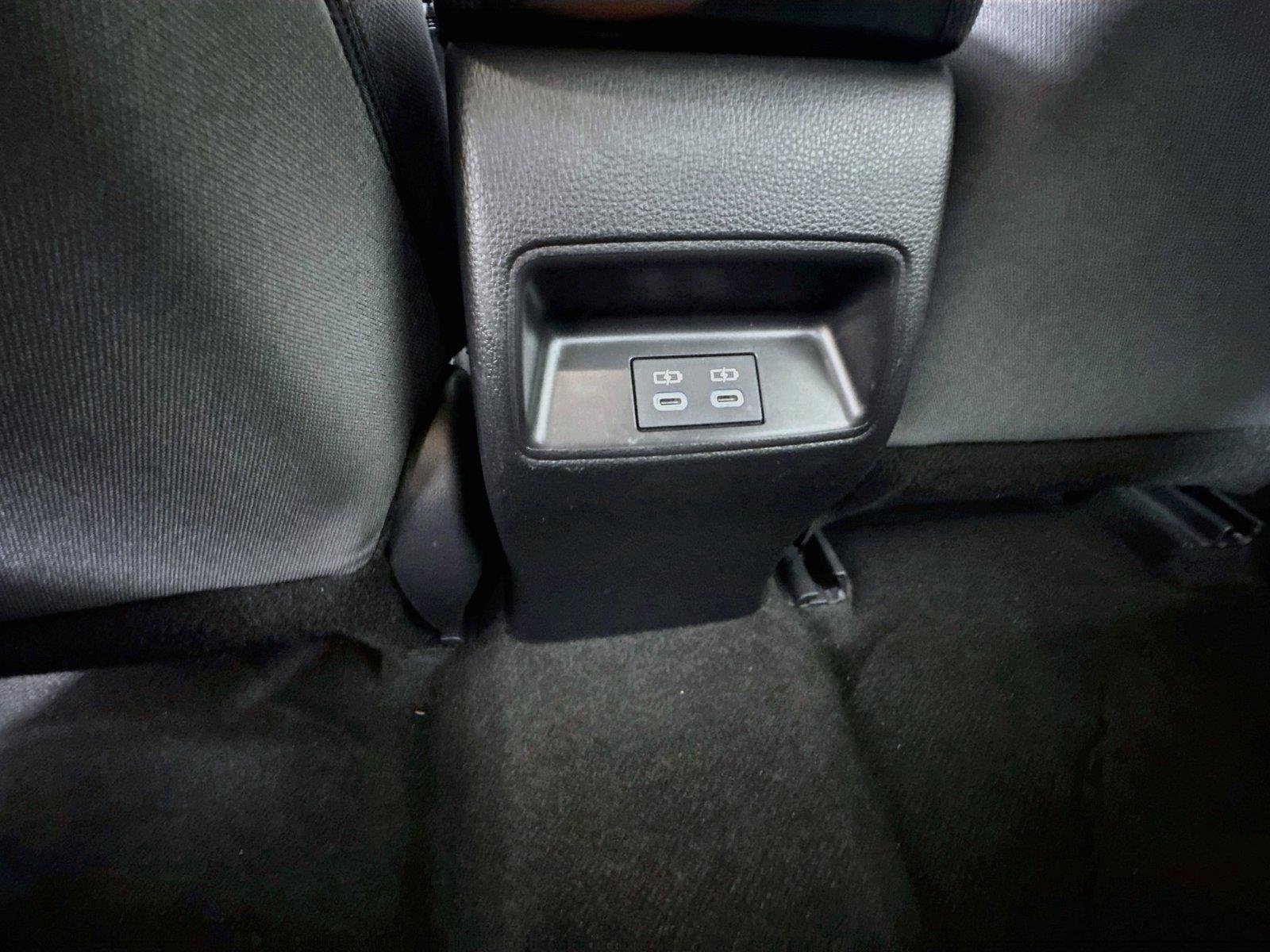 Used 2025 Wind Chill Pearl Toyota LE image 31