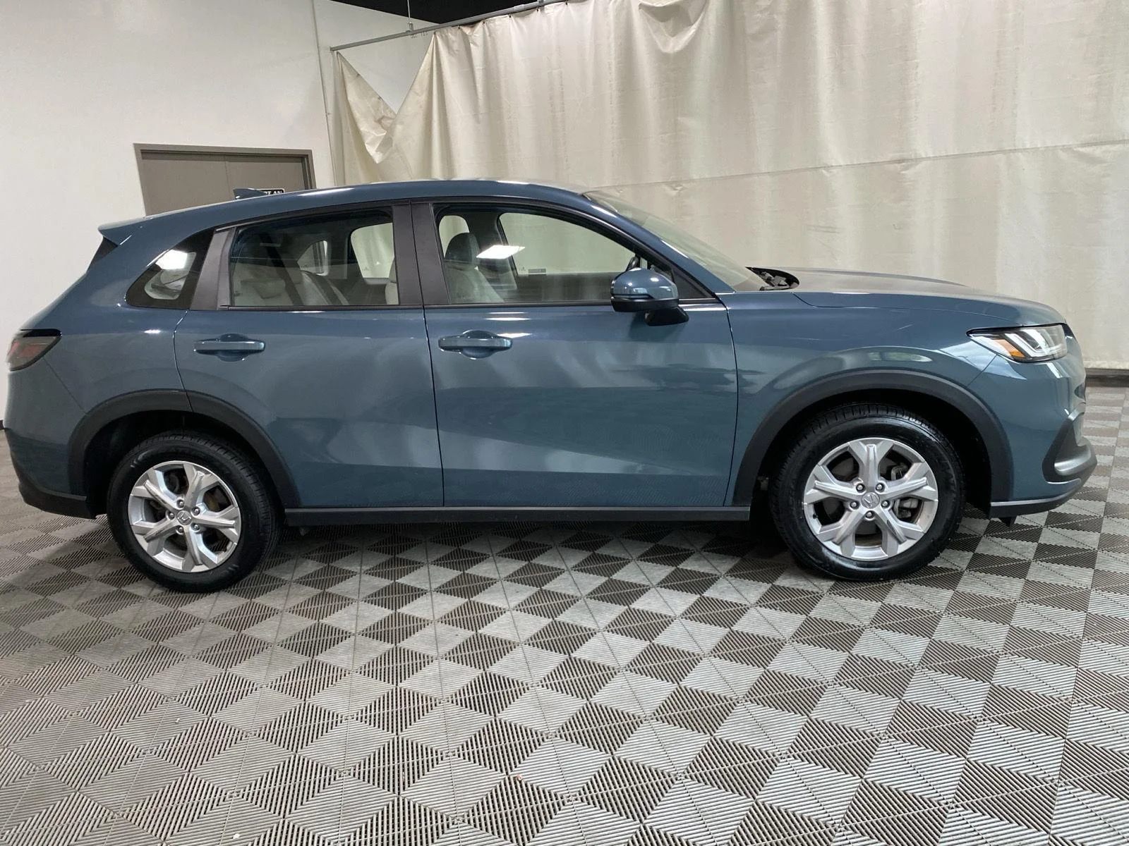 Used 2024 Nordic Forest Pearl Honda LX image 15