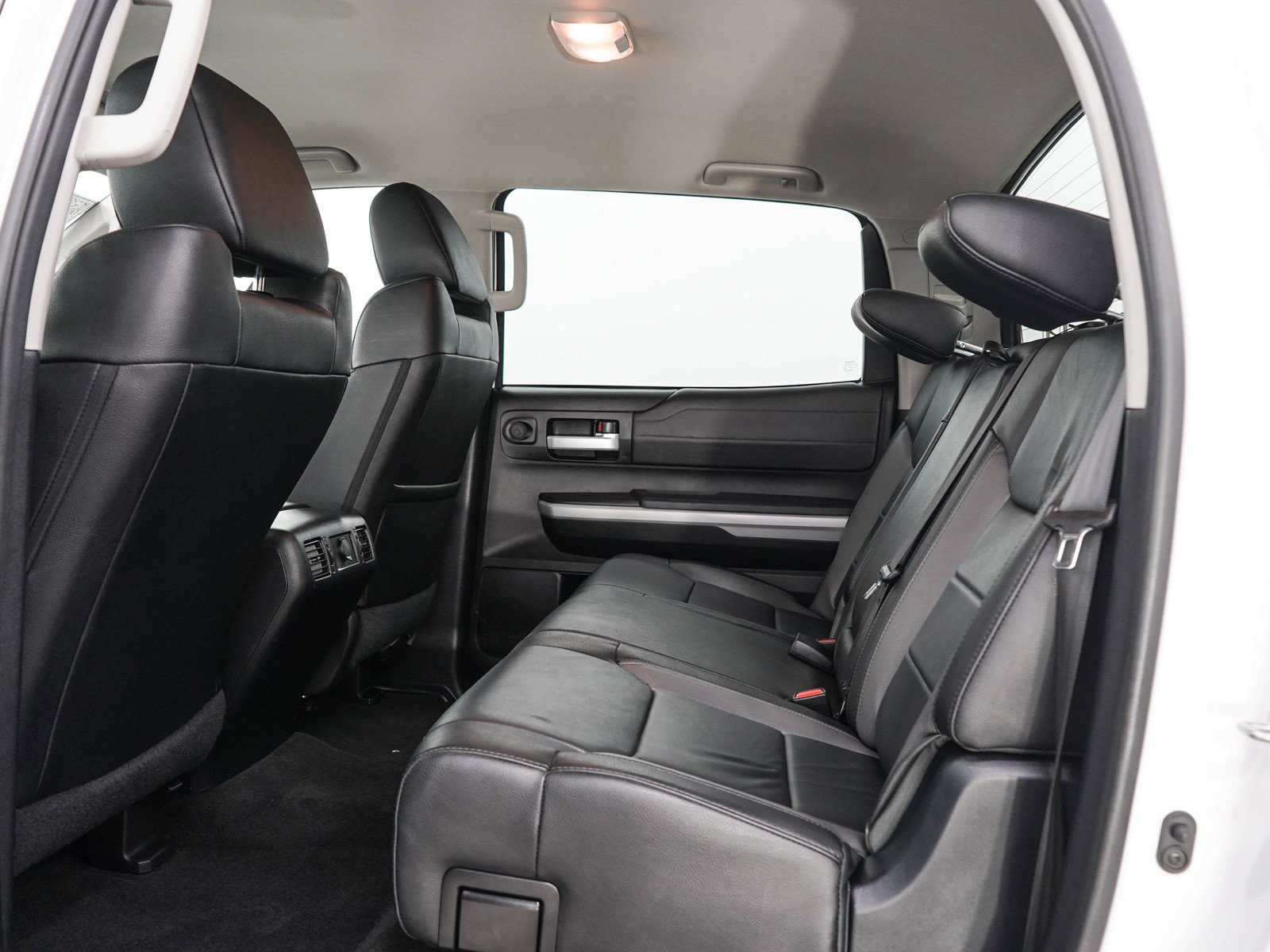 Used 2018 Super White Toyota Limited image 20