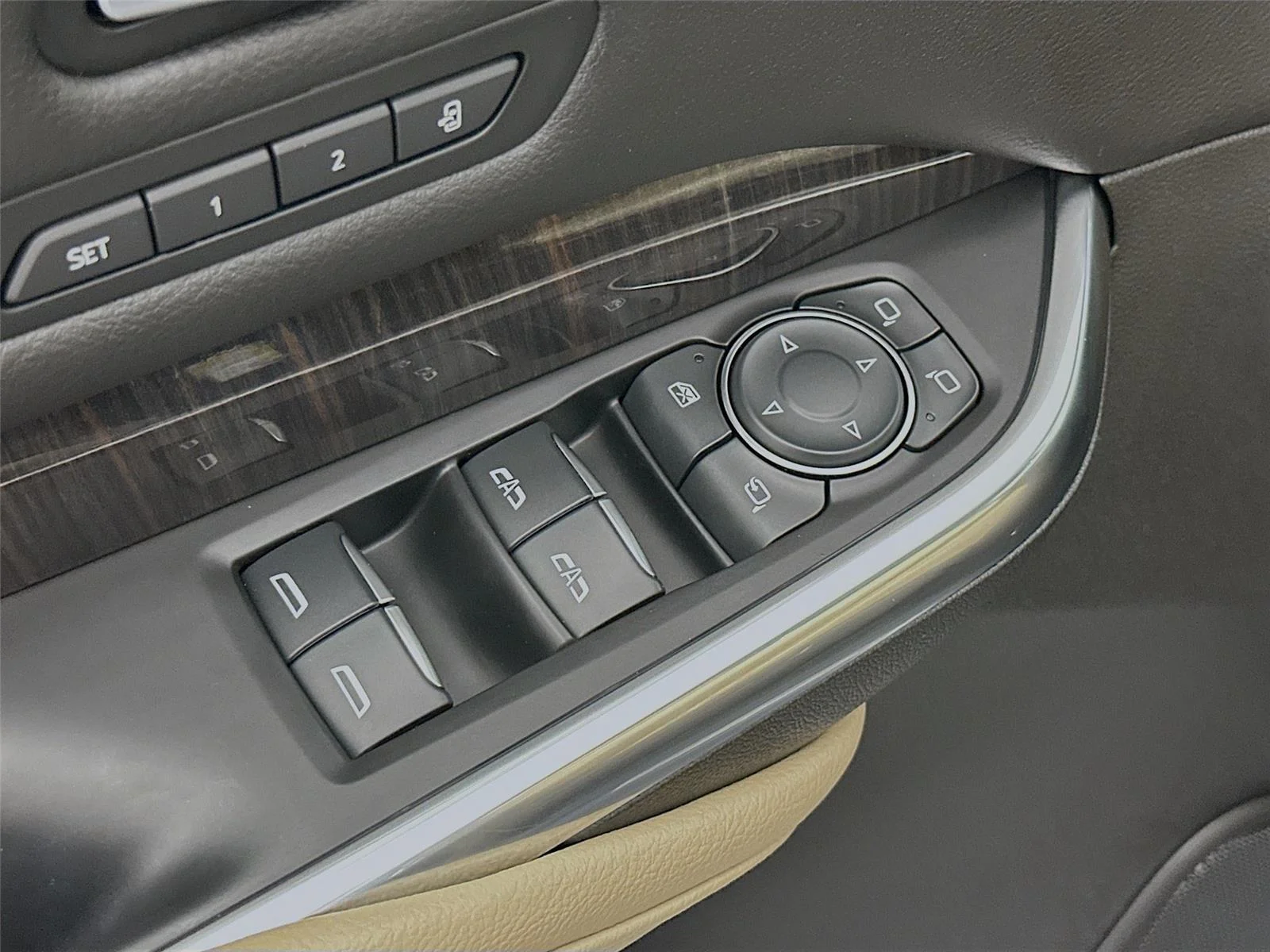 2024 Cadillac XT4 Premium Luxury - Photo 19