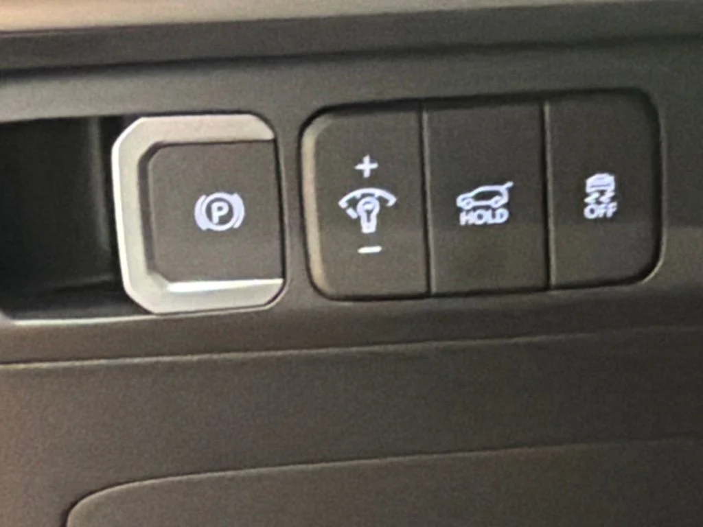 New 2027 Ecotronic Gray Hyundai SEL image 24