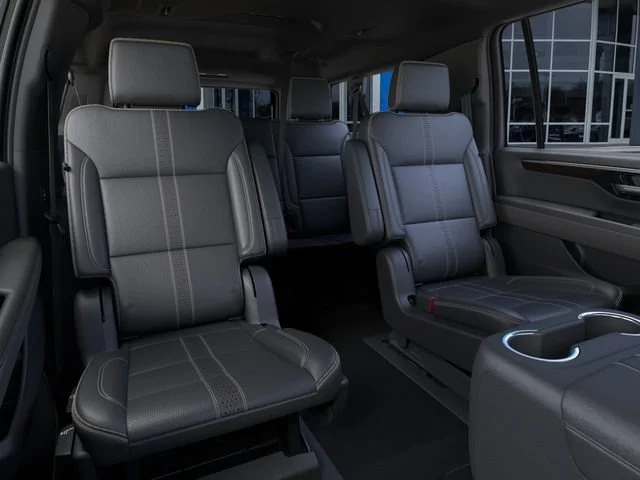 2026 Chevrolet Suburban High Country - Photo 32