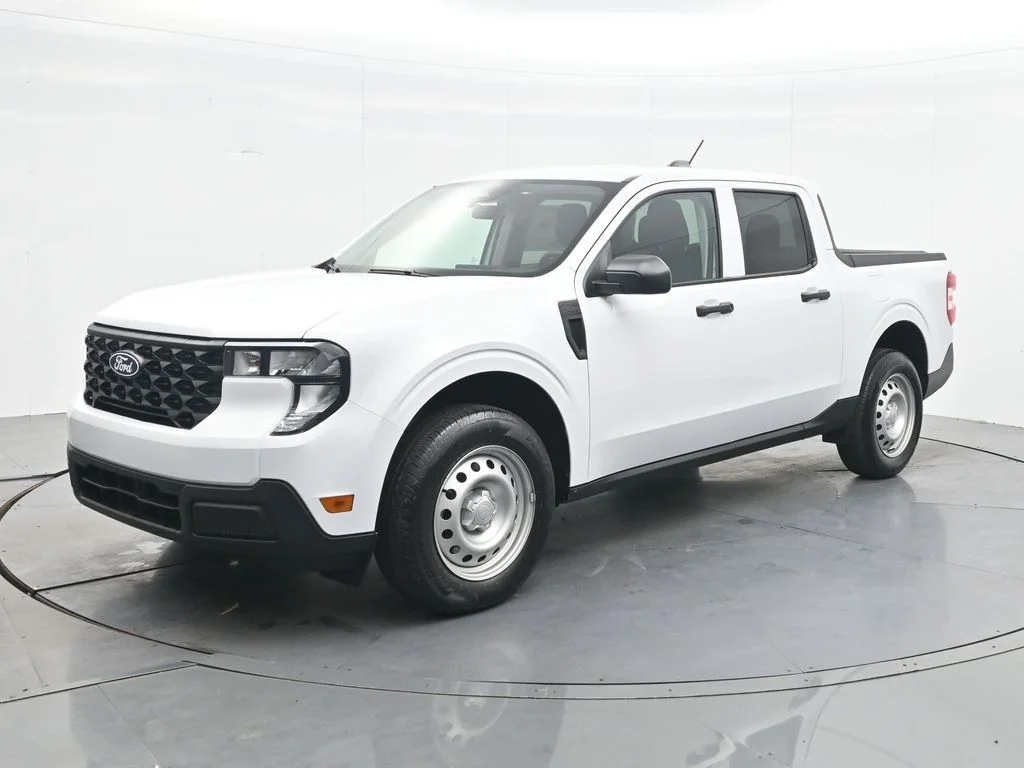 New 2026 White Ford XL image 1
