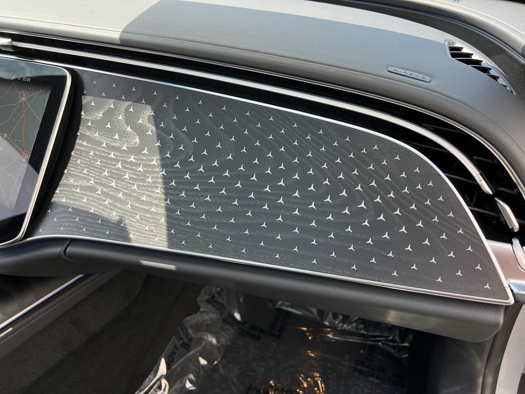 New 2026 MANUFAKTUR Alpine Grey Mercedes-Benz E 350 image 62