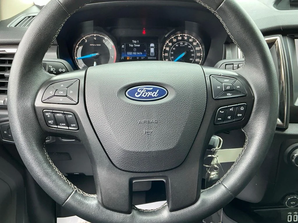 Used 2021 Green Ford XLT image 47