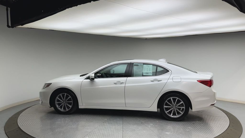 Used 2020 Platinum White Pearl Acura 2.4L image 5