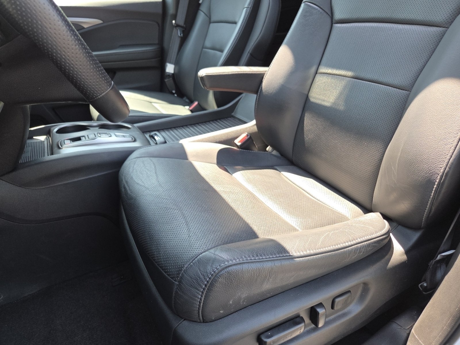 2023 Honda Passport EX-L - Photo 31
