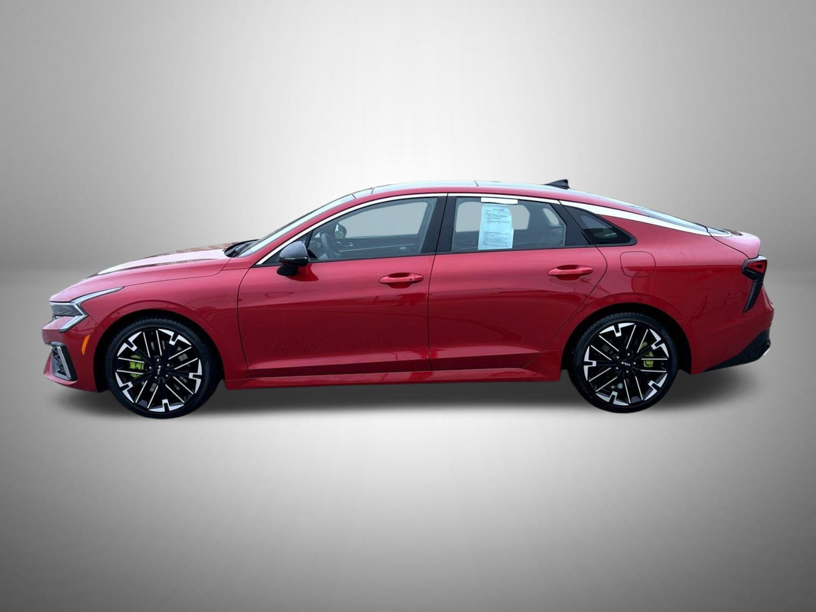 2025 Kia K5 GT - Photo 9