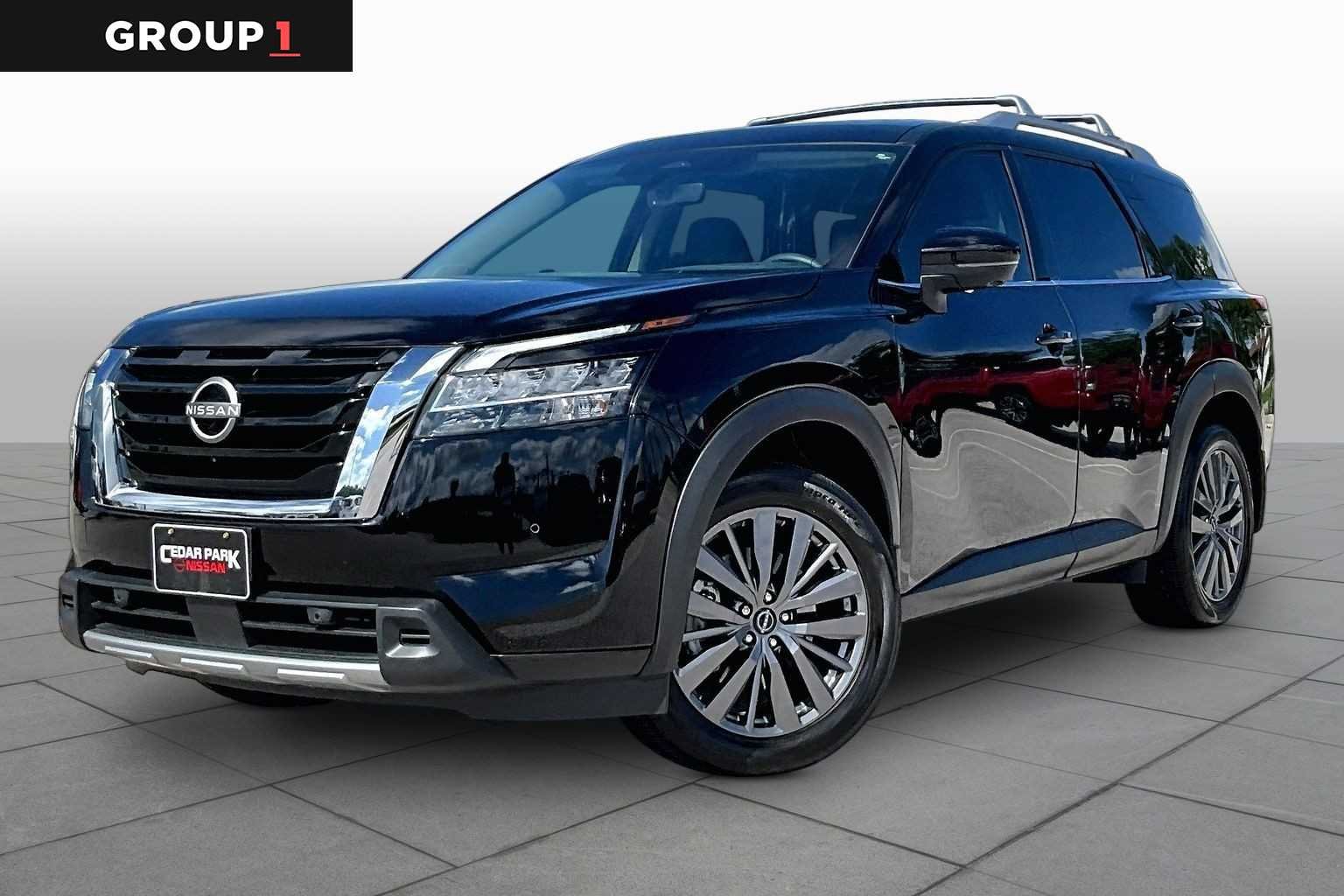 2024 Nissan Pathfinder SL