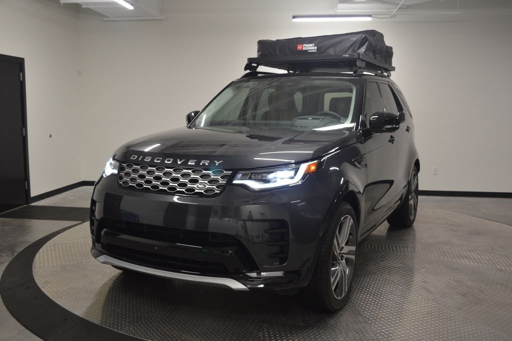 Used 2025 Gray Land Rover Metropolitan Edition image 1