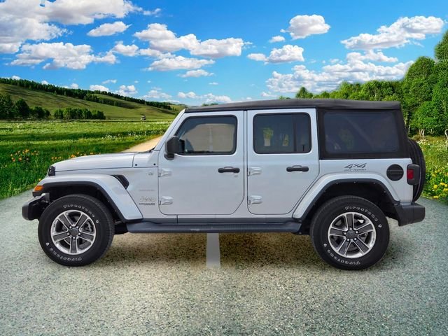 Used 2022 Silver Jeep Unlimited Sahara image 3
