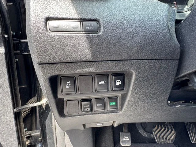 Used 2018 Black Nissan SV image 25