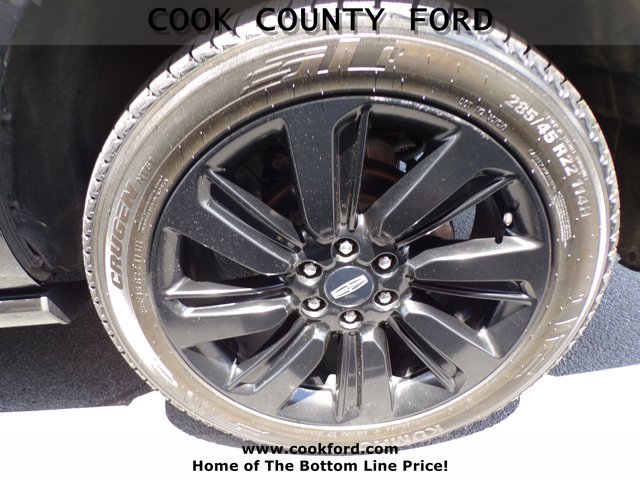 Used 2023 Infinite Black Metallic Lincoln Reserve image 29