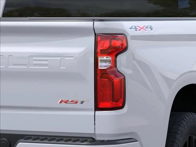 New 2026 Summit White Chevrolet RST image 11
