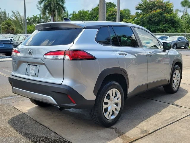 Used 2024 Silver Toyota L image 4