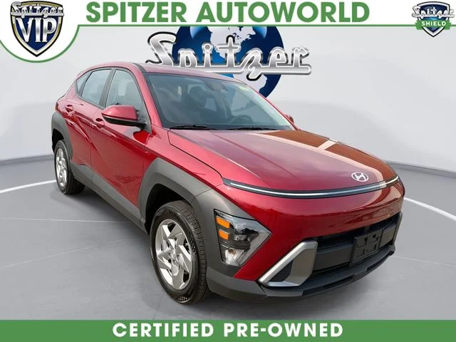 Used 2024 Red Hyundai SE image 1