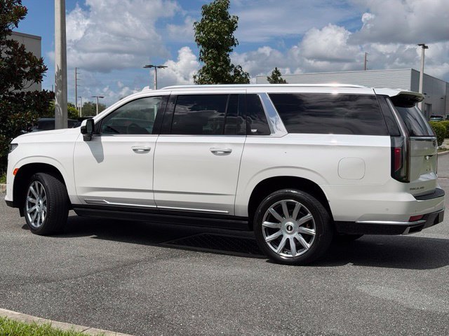 Used 2023 White Cadillac Premium Luxury Platinum image 5