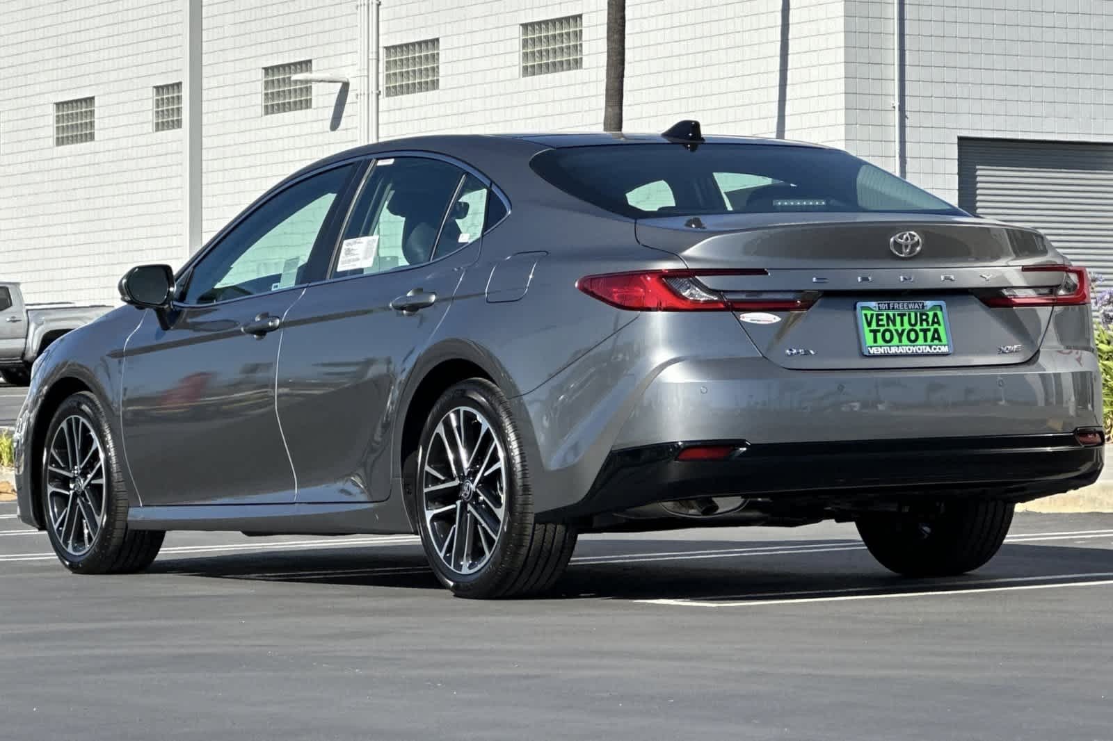 New 2026 Heavy Metal <sup>1</sup> Toyota  XLE image 6