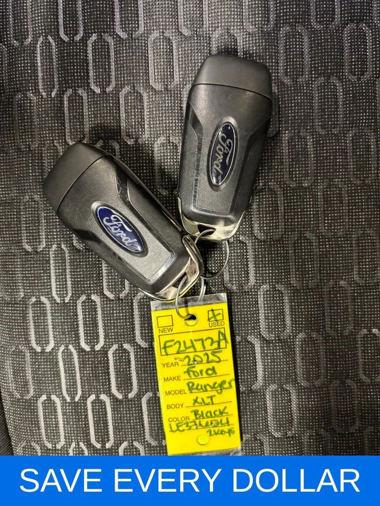 Used 2025 Black Ford XLT image 26