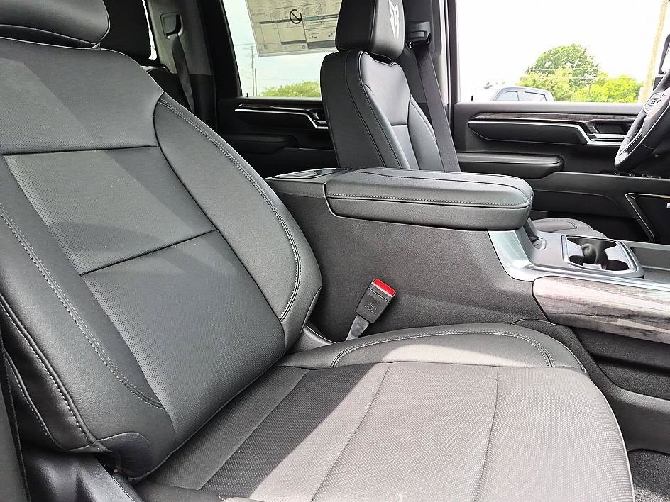 2026 Chevrolet Silverado 2500 HD LTZ - Photo 35