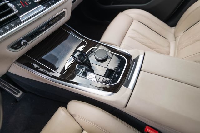 Used 2019 Alpine White BMW xDrive40i image 27