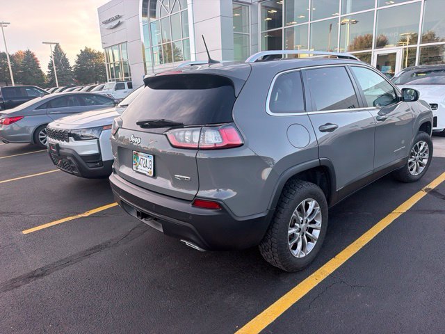 Used 2021 Gray Jeep Latitude Lux image 6