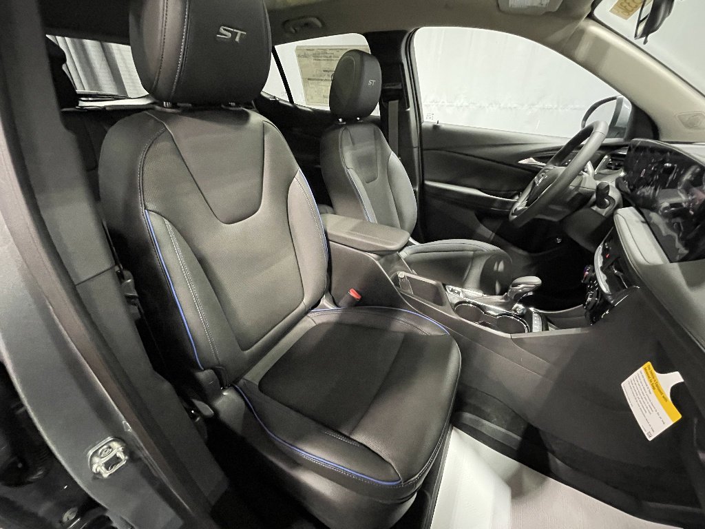 New 2026 Moonstone Gray Metallic Buick Sport Touring image 17